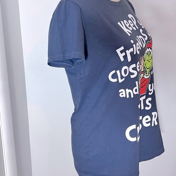 LIFE IS GOOD CRUSHER TSHIRT SZ MEDIUM CAT IN THE HAT DOG LOVE PET SOFT BLUE - Picture 2 of 7